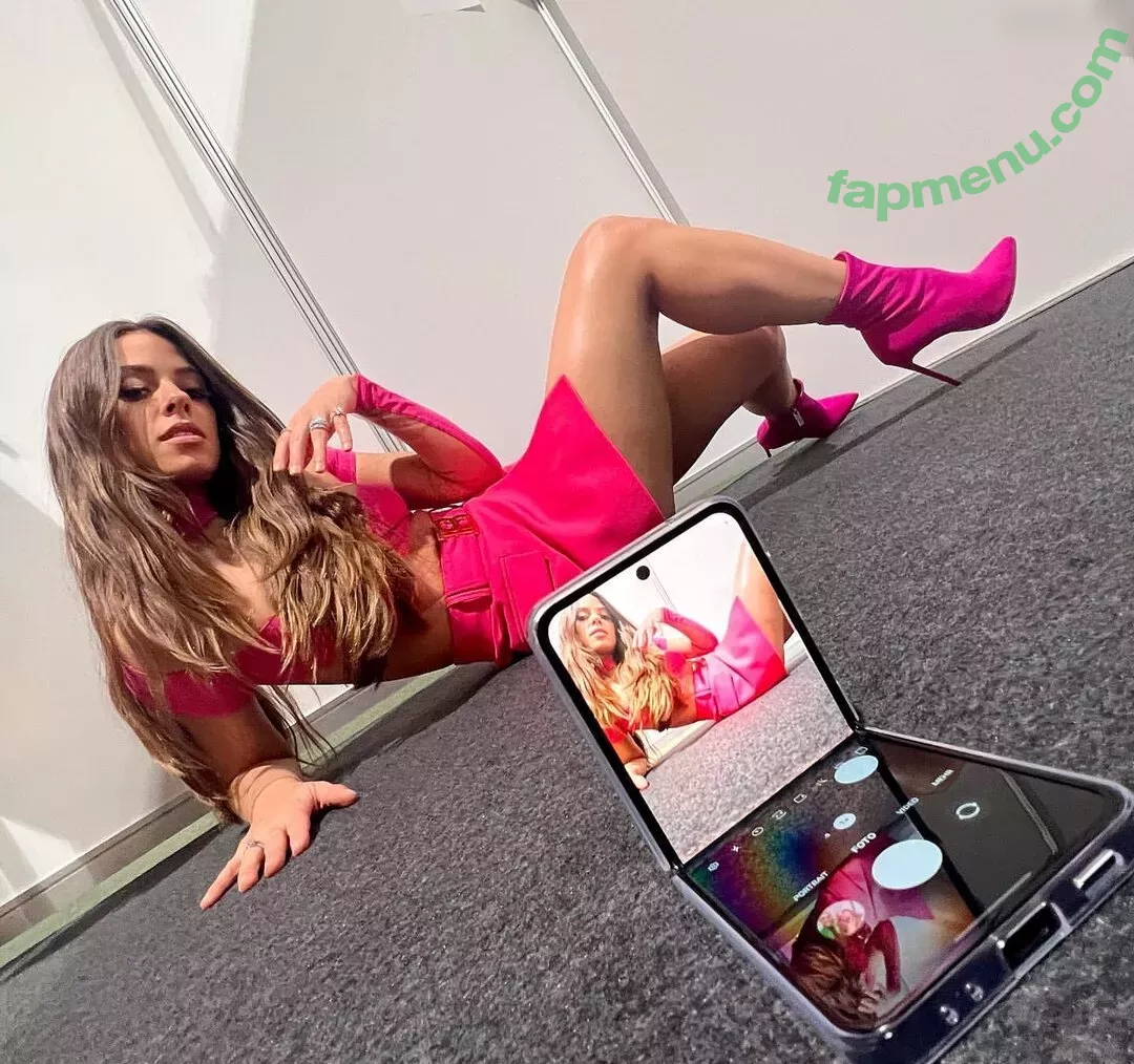 Vanessa Mai nude photo #0404 (missvenessamai / vanessa.mai / vanessamai)