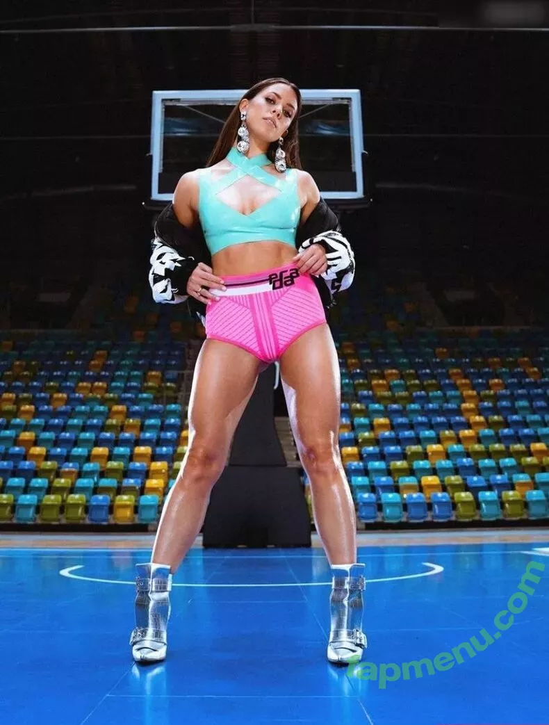 Vanessa Mai nude photo #0415 (missvenessamai / vanessa.mai / vanessamai)