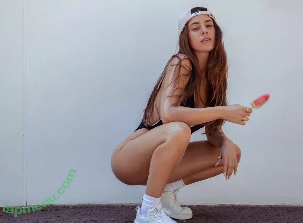 Vanessa Mai nude photo #0417 (missvenessamai / vanessa.mai / vanessamai)