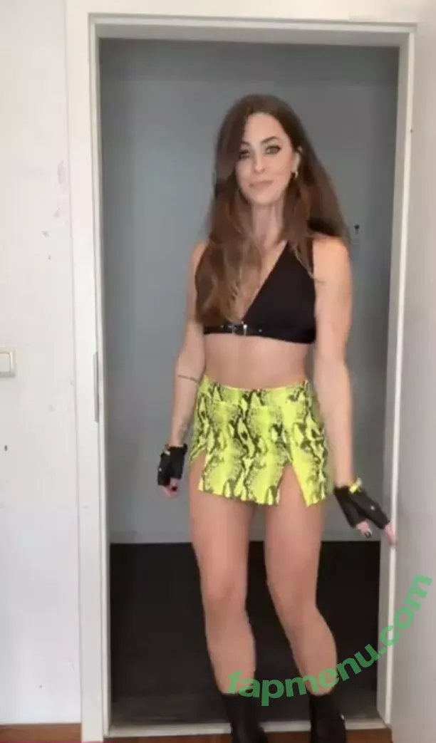 Vanessa Mai nude photo #0433 (missvenessamai / vanessa.mai / vanessamai)