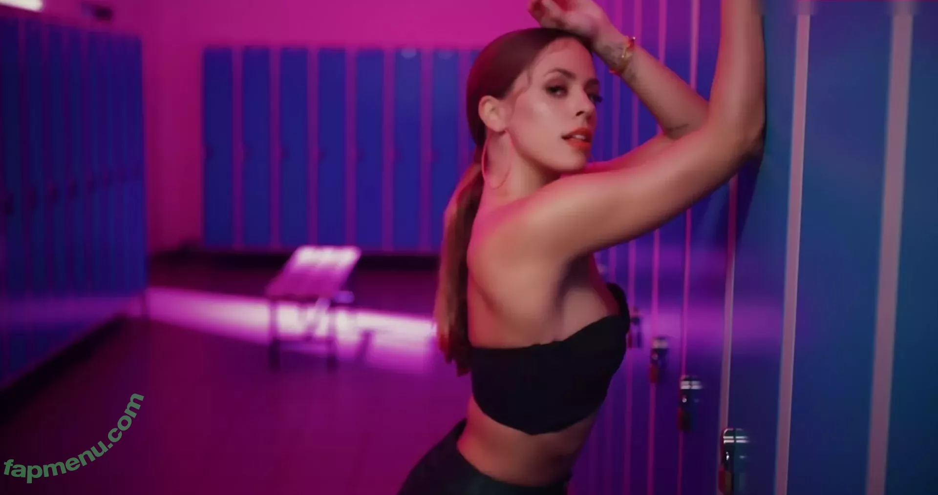 Vanessa Mai nude photo #0459 (missvenessamai / vanessa.mai / vanessamai)