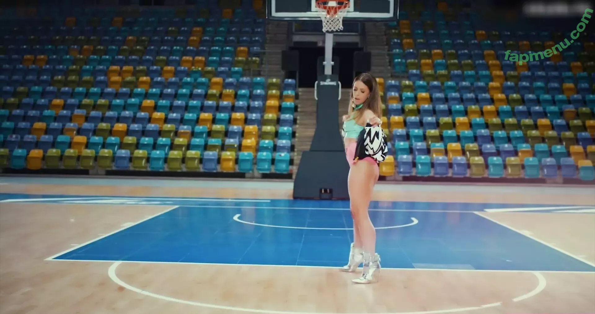 Vanessa Mai nude photo #0461 (missvenessamai / vanessa.mai / vanessamai)