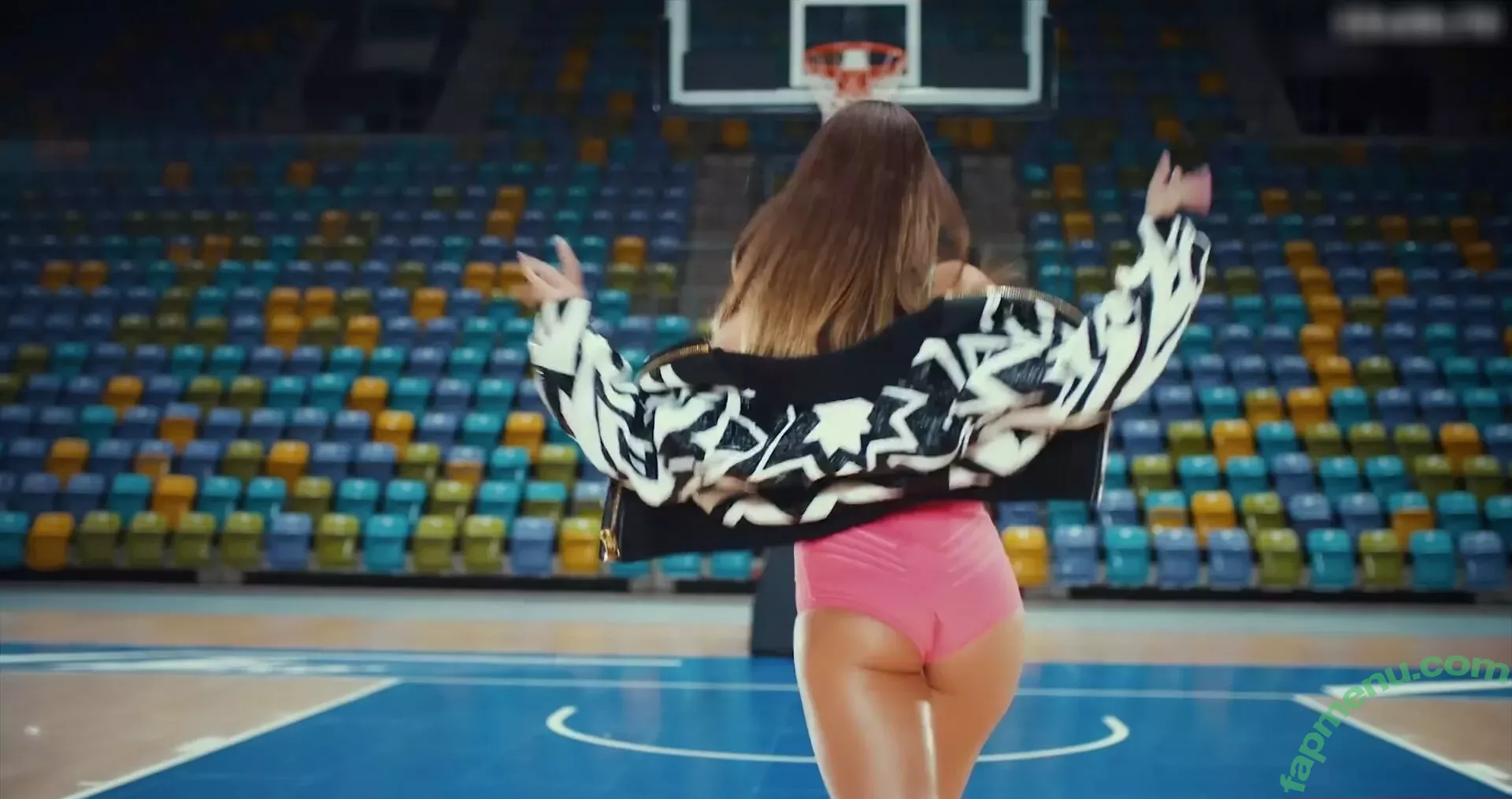 Vanessa Mai nude photo #0487 (missvenessamai / vanessa.mai / vanessamai)