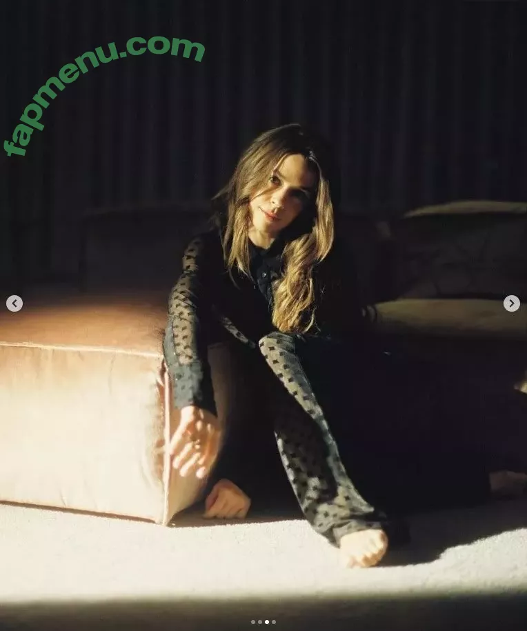 Vanessa Mai nude photo #0642 (missvenessamai / vanessa.mai / vanessamai)