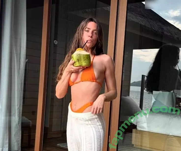 Vanessa Mai nude photo #0699 (missvenessamai / vanessa.mai / vanessamai)