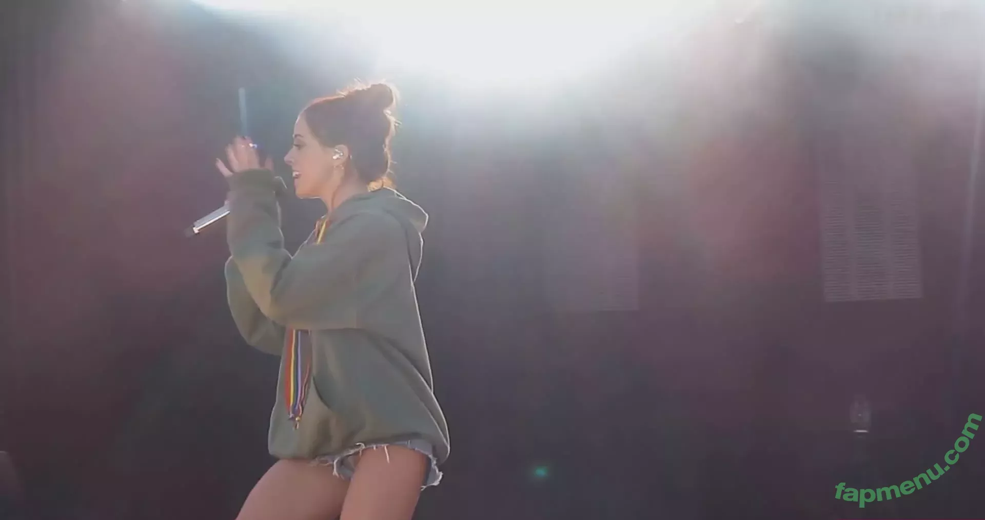 Vanessa Mai nude photo #0760 (missvenessamai / vanessa.mai / vanessamai)