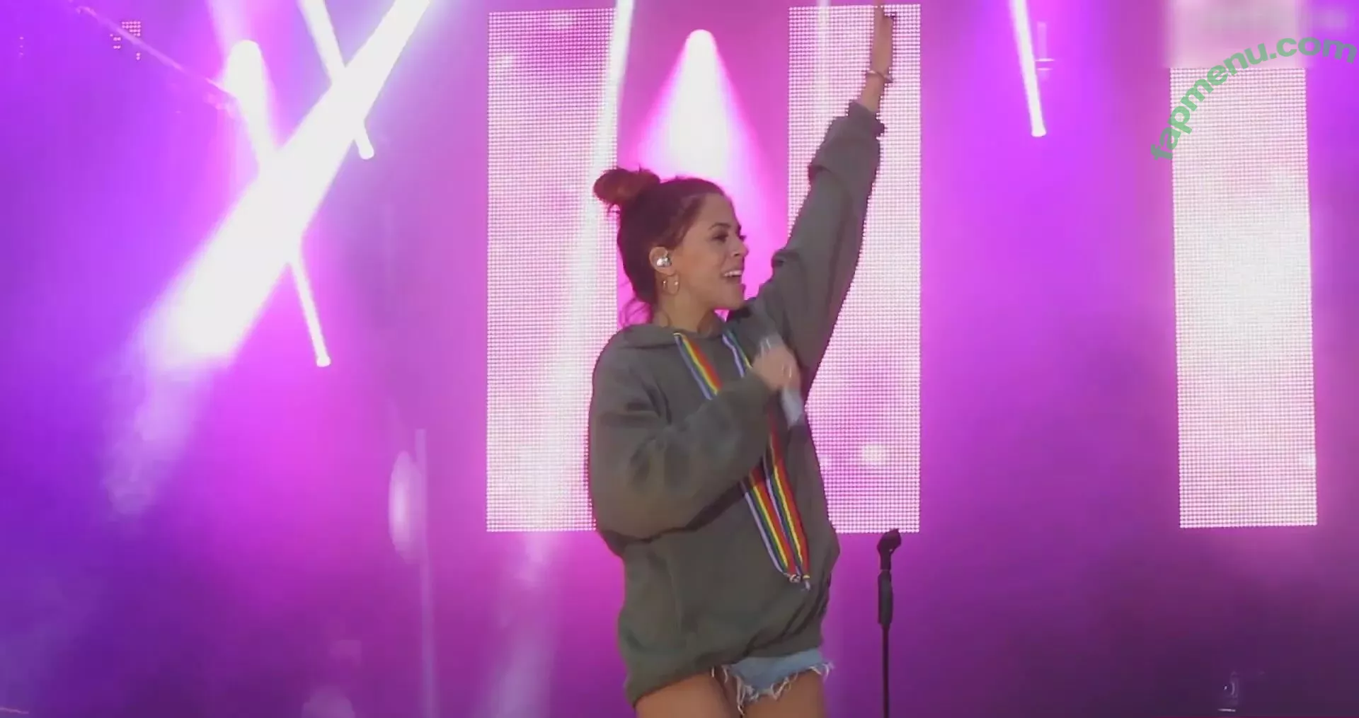 Vanessa Mai nude photo #0763 (missvenessamai / vanessa.mai / vanessamai)