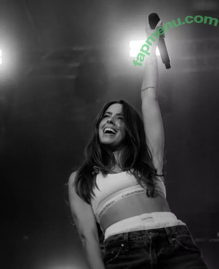 Vanessa Mai nude photo #0815 (missvenessamai / vanessa.mai / vanessamai)