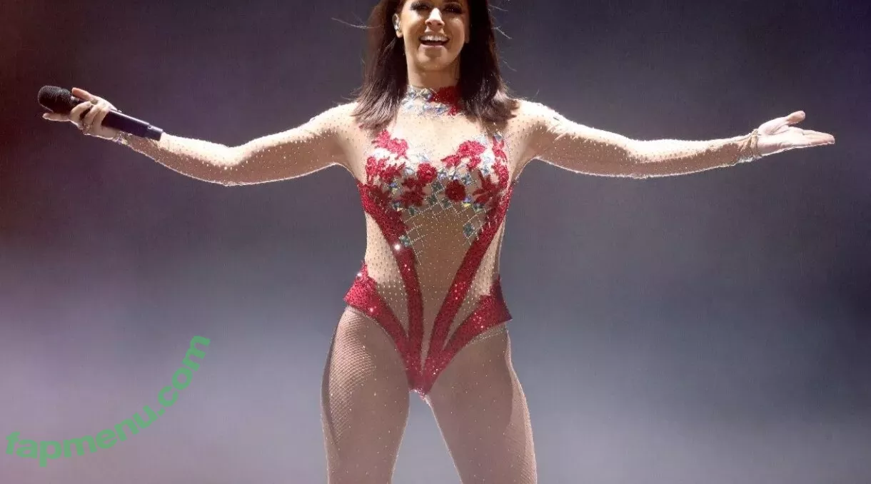 Vanessa Mai nude photo #0821 (missvenessamai / vanessa.mai / vanessamai)