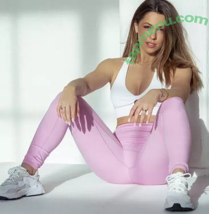 Vanessa Mai nude photo #1073 (missvenessamai / vanessa.mai / vanessamai)