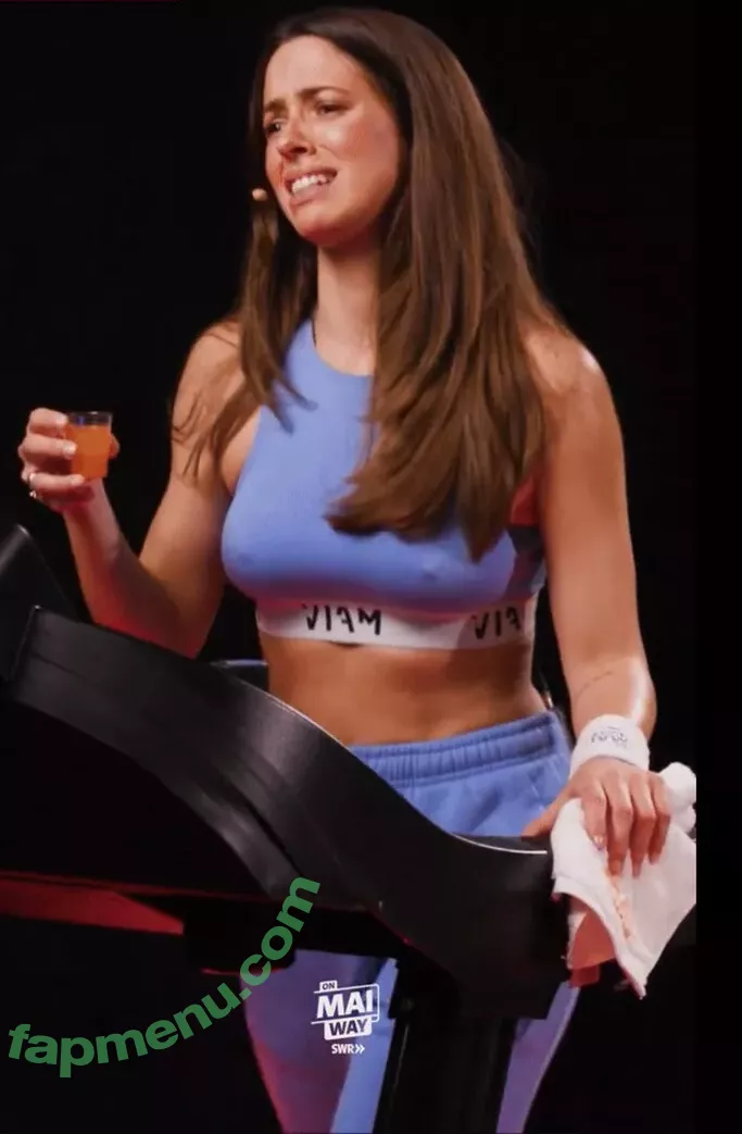 Vanessa Mai nude photo #1103 (missvenessamai / vanessa.mai / vanessamai)