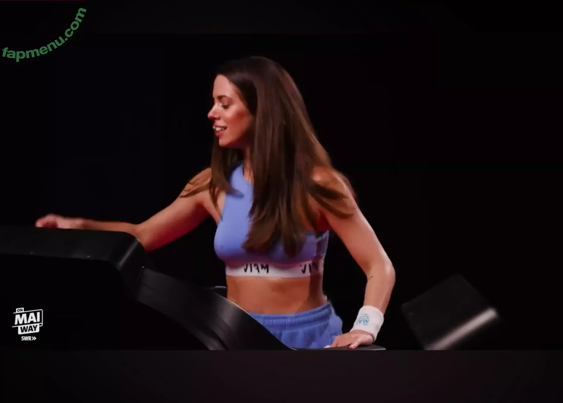 Vanessa Mai nude photo #1104 (missvenessamai / vanessa.mai / vanessamai)