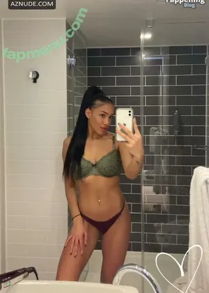 Vanessa Nwattu / vanessa.nwa nude photo #0039