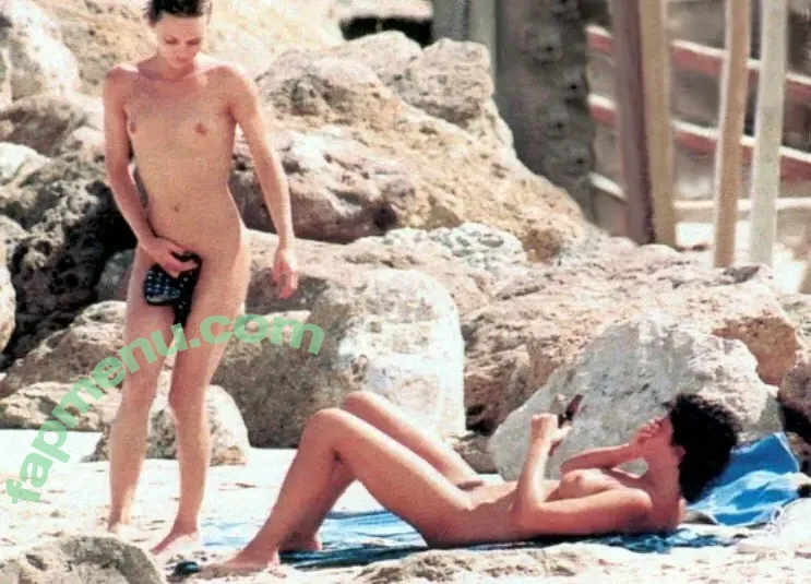 Vanessa Paradis nude photo #0166 (vanessa.paradis)
