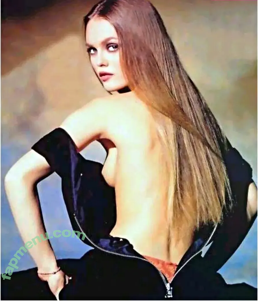 Vanessa Paradis nude photo #0175 (vanessa.paradis)
