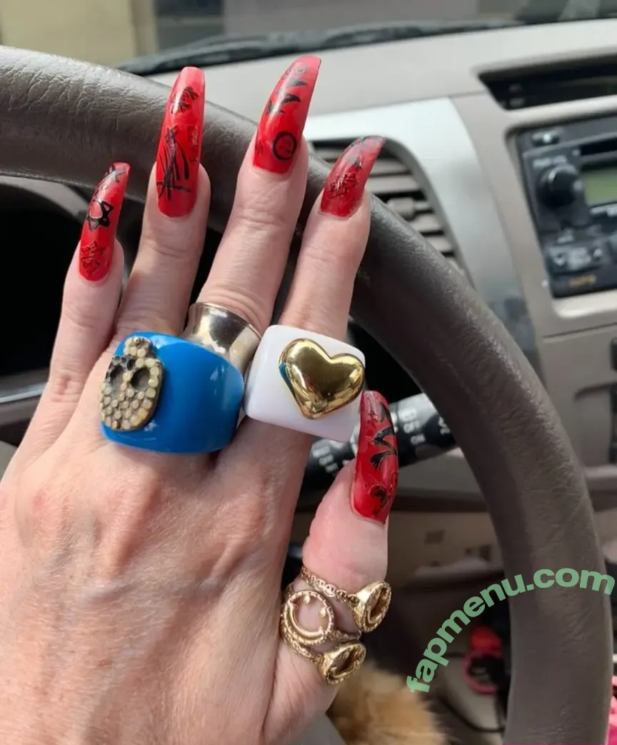 Vanessa Pardo Taouil nude photo #0165 (skull_love_vanessa)