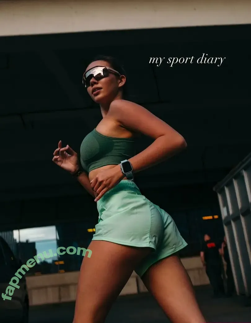 Vanessa Rojewska nude photo #0046 (vanessa_liberte.free / vanessarojewska)