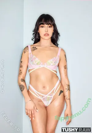 Vanessa Sky / Theluckyslut / theluckyslutagain nude photo #0457