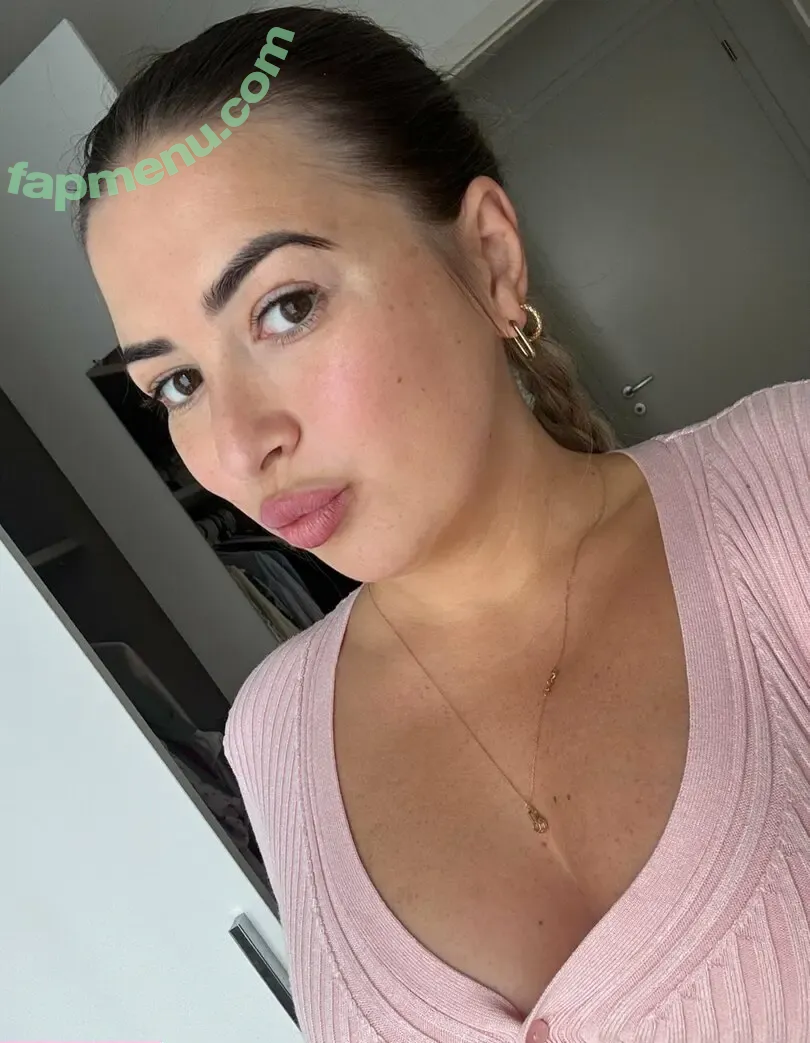 vanessa.thiel nude photo #0011 (vanessa.thiel)