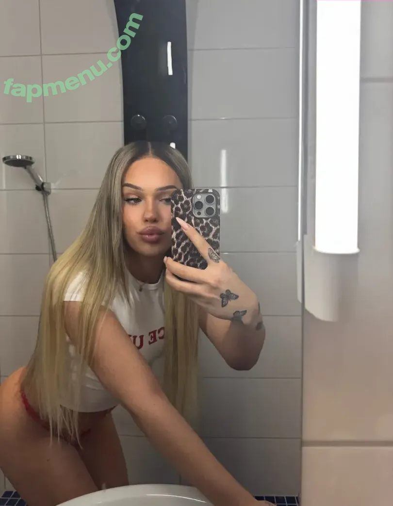 vanessa_transgirl nude photo #0054 (VanessaTS06 / tsvanessa06)