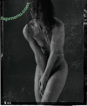 Vanessa Villegas / vanessavillegasofficial nude photo #0059