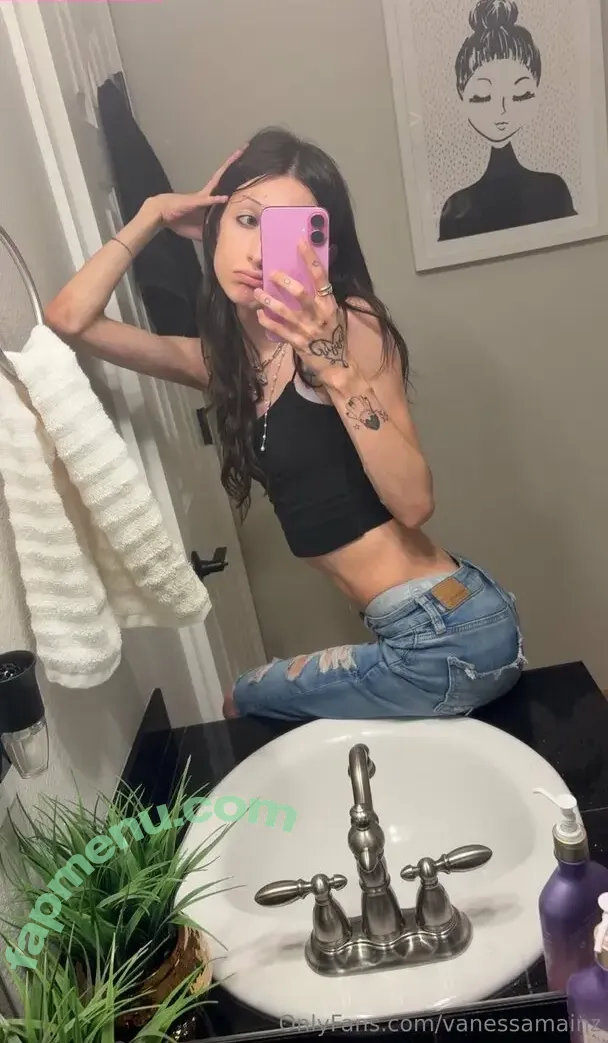 vanessamainz nude photo #0097 (vanessamainz)