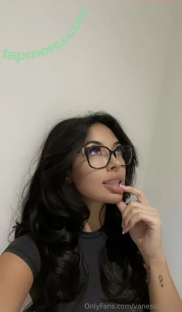 vanessamorel nude photo #0006 (vanessamorel)