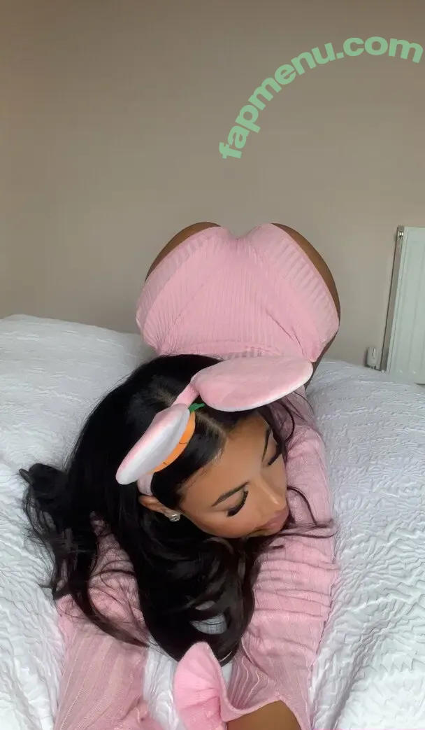 vanessamorel nude photo #0016 (vanessamorel)