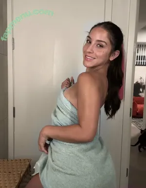 vanessarizzo / vanessa_rizzo nude photo #0074