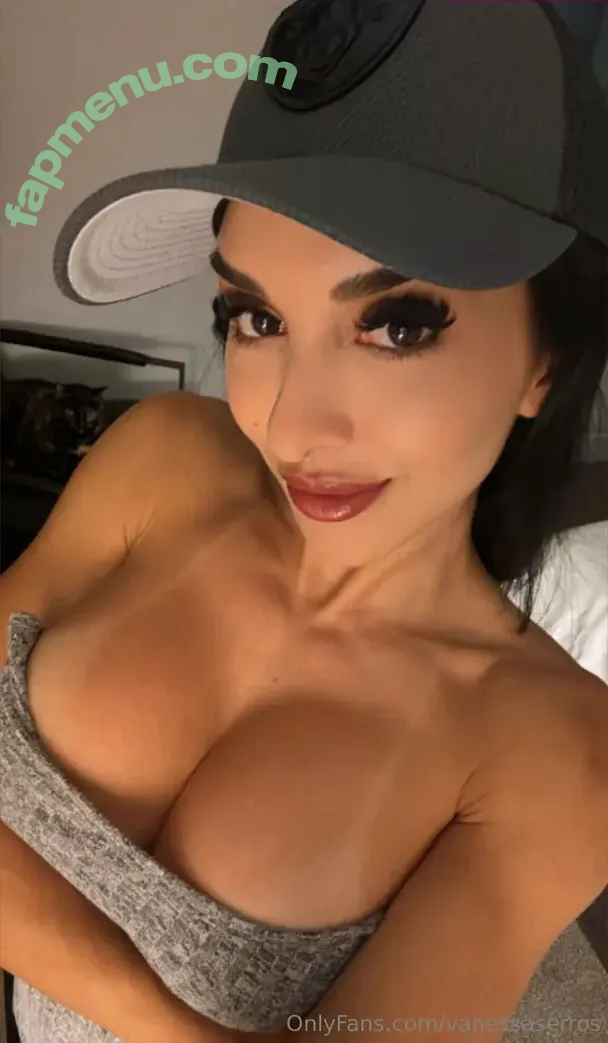vanessaserros nude photo #0004 (vanessa__serros)