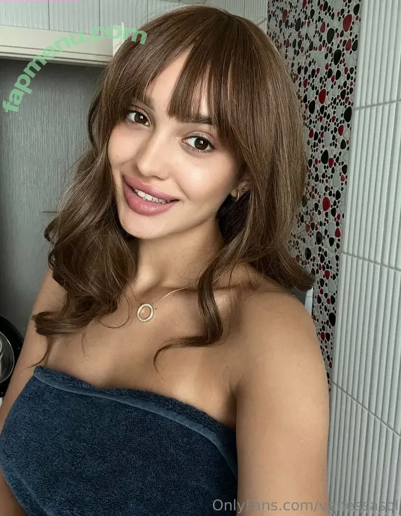 vanessasol nude photo #0012 (vanessa_b_sol)