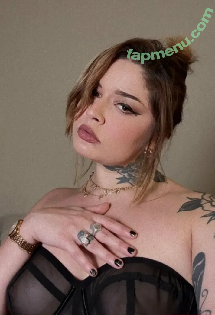 vanessavegaxx nude photo #0015 (vanessavegax)