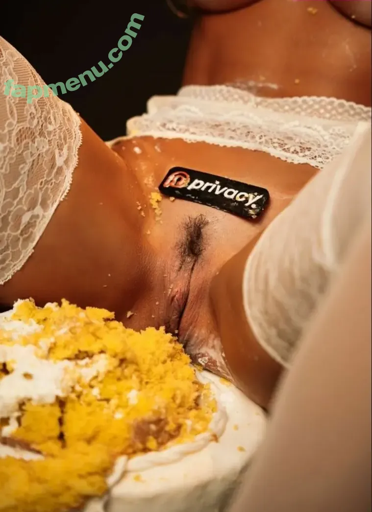 Vanessinha Vailatti nude photo #1949 (vanessinhavailatti / vanessinhavailatti_)