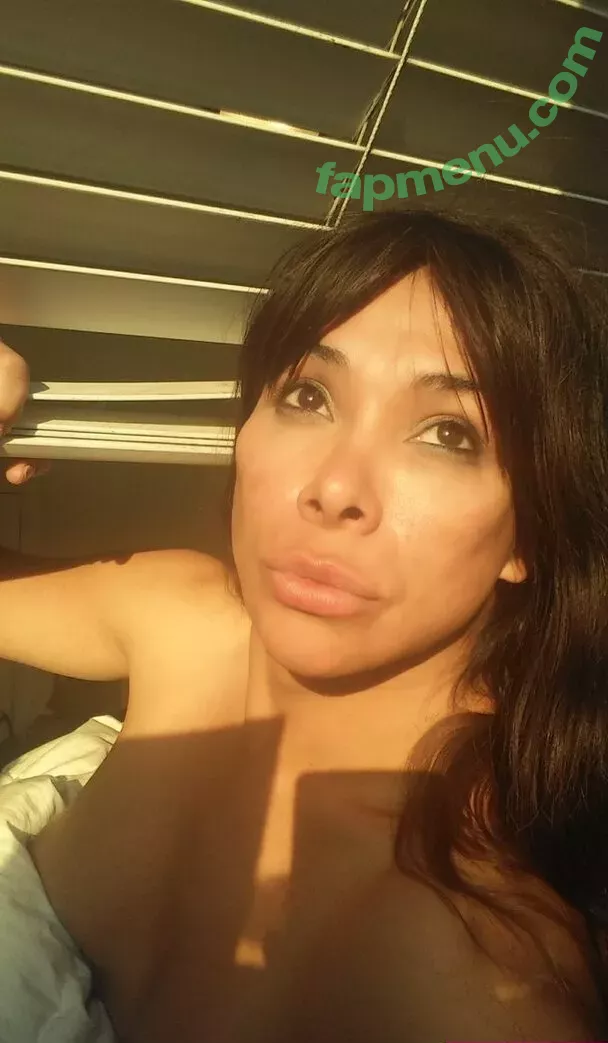 Vaniity nude photo #0097 (vaniitopia / vaniitys)