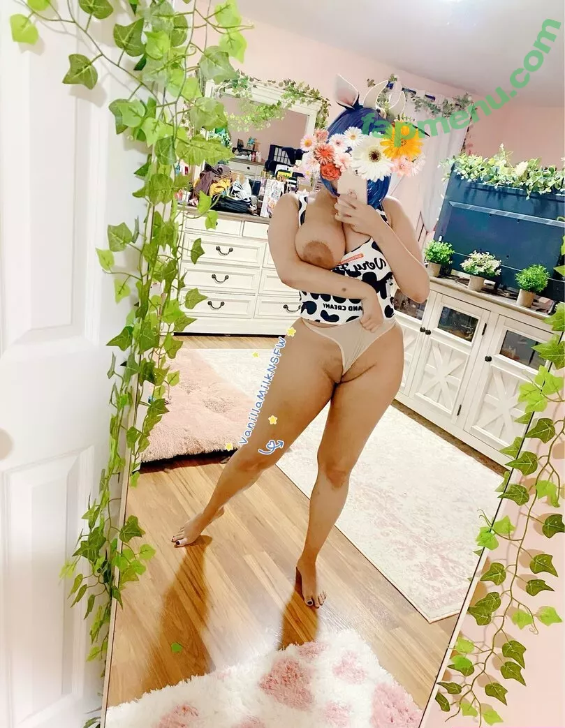 vanillamilknsfw nude photo #0048 (skittlezjuice)