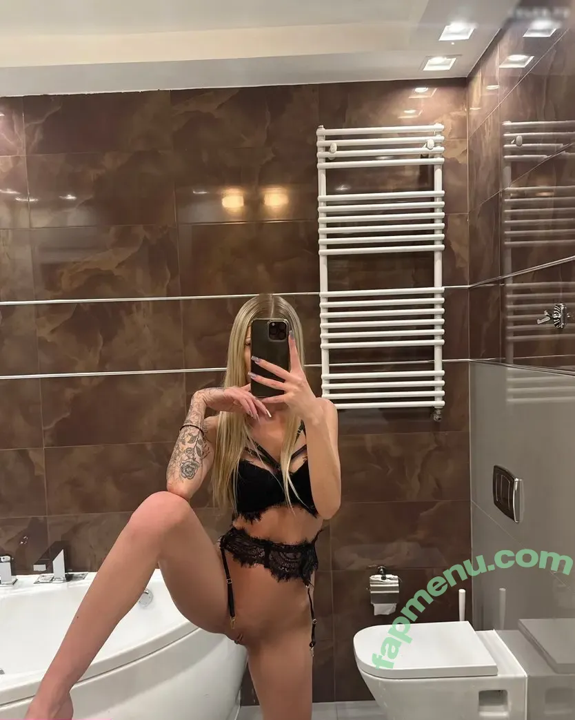 vanillamore nude photo #0022 (P0rnvenom / Vanillaxmore)