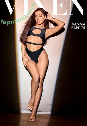 Vanna Bardot / vannabardot / vannabardot2 nude photo #0030