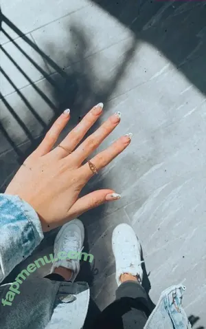  nude photo #0009