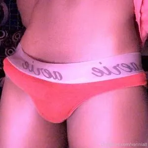 Vanniall / Vannialll nude photo #0046