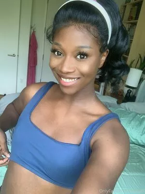 Vanniall / Vannialll nude photo #0053