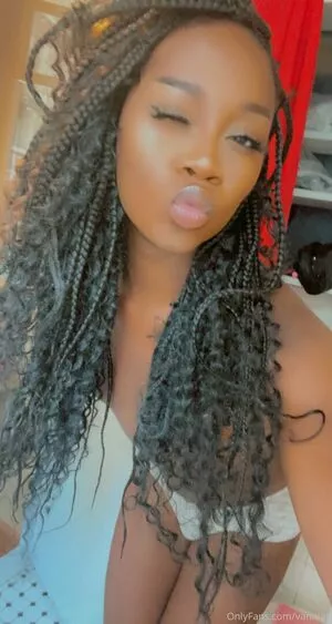 Vanniall / Vannialll nude photo #0185