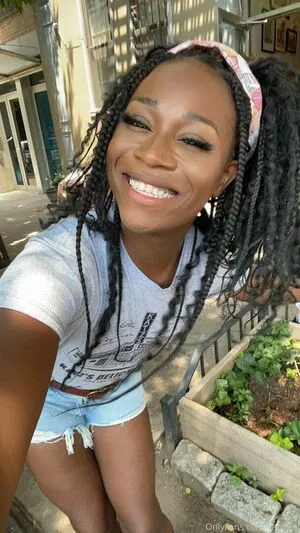 Vanniall / Vannialll nude photo #0187