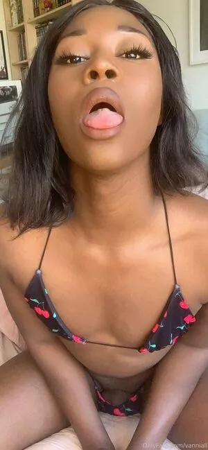 Vanniall / Vannialll nude photo #0280