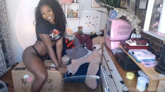 Vanniall / Vannialll nude photo #0295