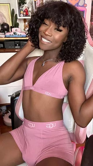 Vanniall / vannialll nude photo #0370