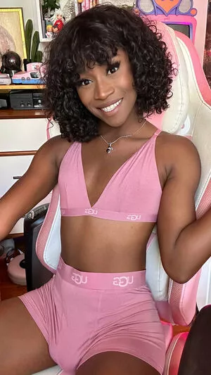 Vanniall / vannialll nude photo #0371