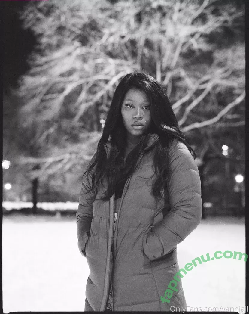 Vanniall nude photo #0110 (Vannialll)