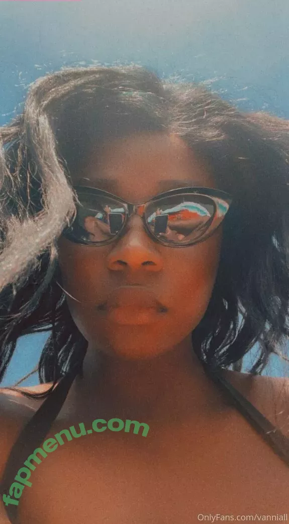 Vanniall nude photo #0131 (Vannialll)