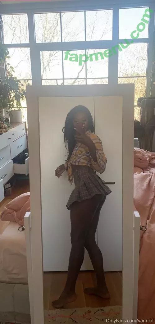 Vanniall nude photo #0188 (Vannialll)