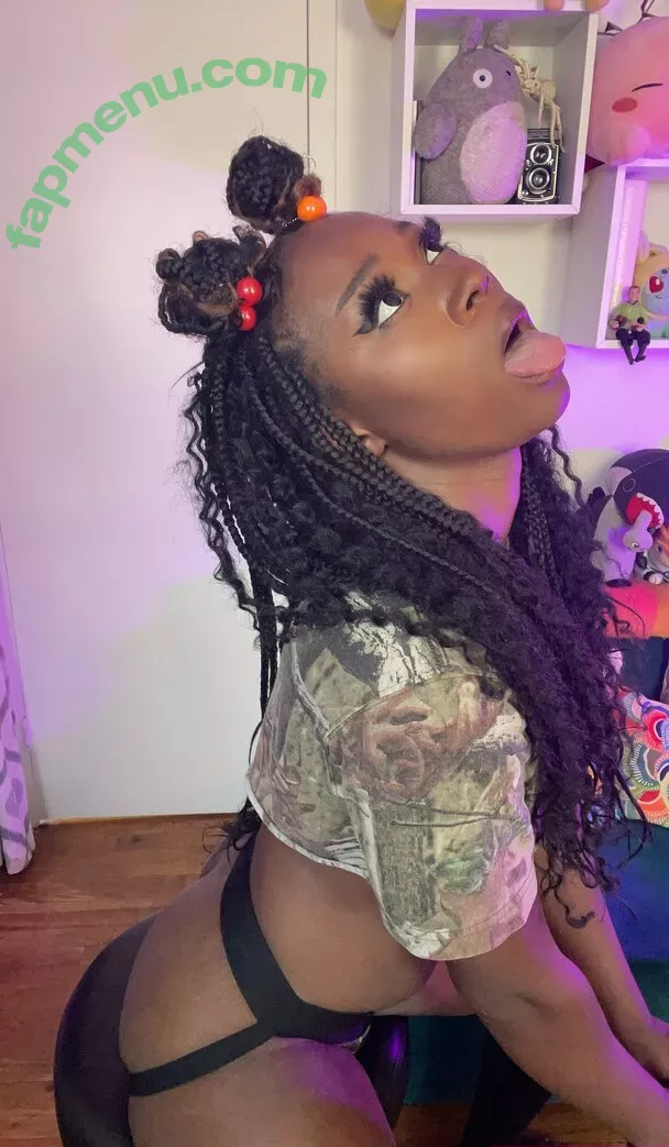 Vanniall nude photo #0201 (Vannialll)